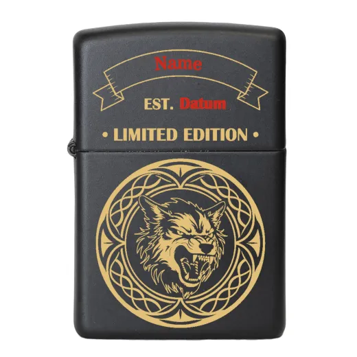 Zippo Benzinfeuerzeug Schwarz matt mit Gravur WOLF
