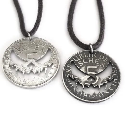Münzanhänger HALLOWEEN aus Silber 625 • 5 DM Deutschland 1951 - 1974