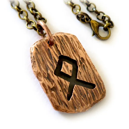 Handgeschmiedeter Kupferanhänger mit FUTHARK RUNE aus Feinkupfer inkl. Kette • Vintage