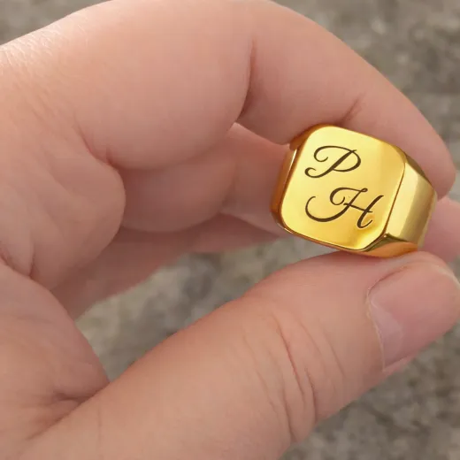 Personalisierter Siegelring aus Edelstahl mit Monogramm-Gravur – in Silber, Schwarz oder Gold