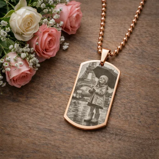 Edelstahl Anhänger Rosé mit Foto, Text & Motiv Gravur inkl. roséfarbener 60 cm langen Kugelkette • Personalisierbar