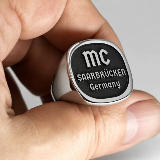 Siegelring aus Edelstahl XXL mit individueller Tiefengravur 23 x 23 mm, inklusive Gravur - Oben