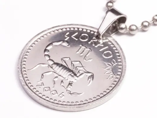 Anhänger Sternzeichen Skorpion Münze 10 Schilling Somaliland Ø 25 mm