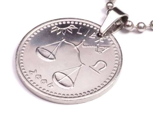 Anhänger Sternzeichen Waage Münze 10 Schilling Somaliland Ø 25 mm