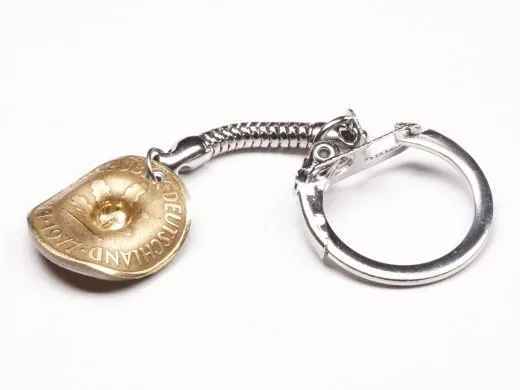 Schlüsselanhänger Cowboyhut Münze 5 Pfennig BRD Deutschland Glückspfennig