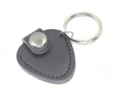 Schlüsselanhänger schwarz für Plektren mit Gravur