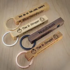 Holz Schlüsselanhänger mit Edelstahl Schlüsselring