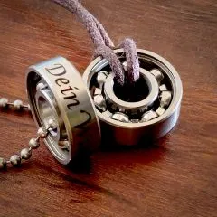 Anhänger Skateboard Kugellager aus Edelstahl • Personalisierbar