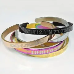 Edelstahl Armspangen 5 Farben, 6 + 9 mm • Personalisierbar