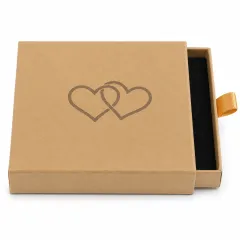 Schmuckschachtel aus Kraftpapier mit Schaumstoffeinlage 9x9x1,7cm • Optional mit Herz Motiv