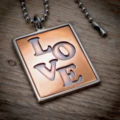 Anhänger LOVE Edelstahl - Kupfer • Vintage