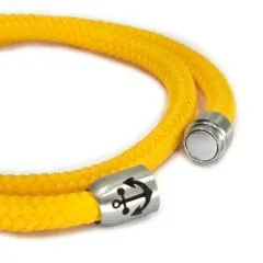 Handgemachtes Armband aus Segeltau mit Edelstahl-Magnetverschluss & optionaler Ankergravur.