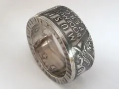 Edler Silberring, hergestellt aus einer echten 10 Euro Gedenkmünze aus 925er Silber – ein einzigartiges Schmuckstück.