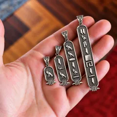 Ägyptische Namenskartusche aus 925 Sterling Silber – personalisiert mit deinem Namen in Hieroglyphen