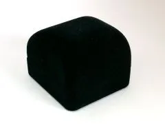 Ringetui aus Kunststoff mit Samtüberzug schwarz, Außenmaß: 45x50x38mm