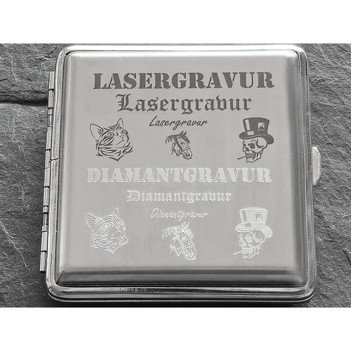 Zigarettenetui mit Gravur für 20 Zigaretten WUNSCHNAME Silber gebürstet » Personalisierbar – Ansicht 1