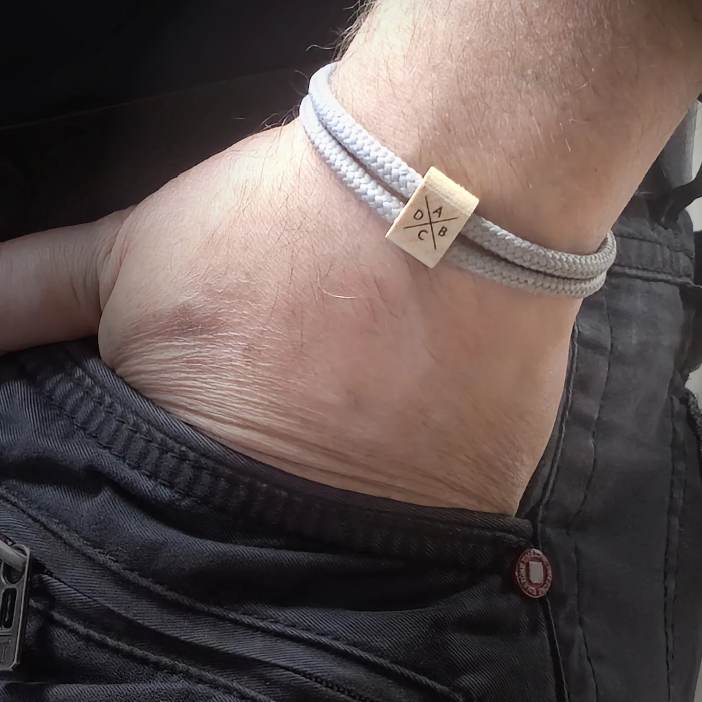 Segeltau-Armband 2 x Ø 4 mm mit Schiebeknoten und Holz Slider » Personalisierbar, Farbauswahl – Ansicht 4