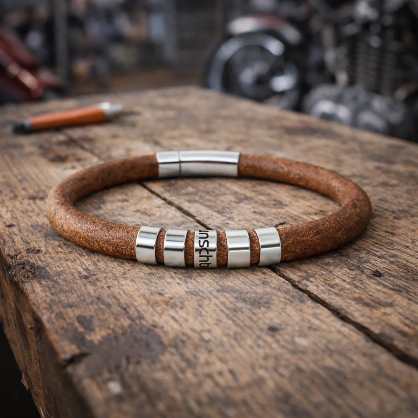 Lederarmband Ø 8 mm mit Edelstahl-Bajonettverschluss und Beads » Personalisierbar, Farbauswahl – Ansicht 4
