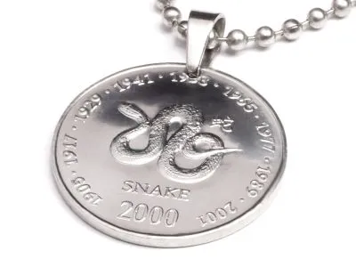 Anhänger Sternzeichen Schlange Münze 10 Schilling Somaliland Ø 25 mm