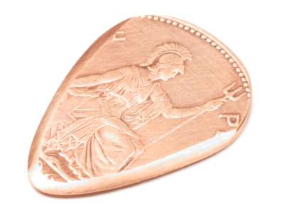 Metall Plektrum one Penny Münze Großbritannien Britannia / Elisabeth II